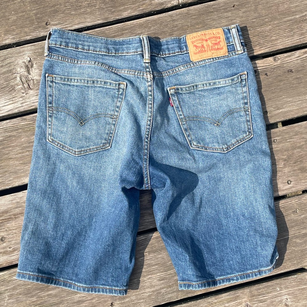 Levi's 541 blue denim Jean shorts jorts - relaxed fit with a baggy look,
